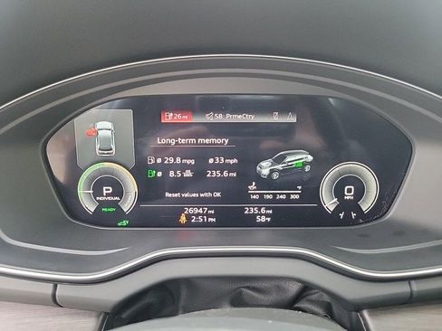 Used 2023 Audi Q5 e Prestige w/ Prestige Package image 10