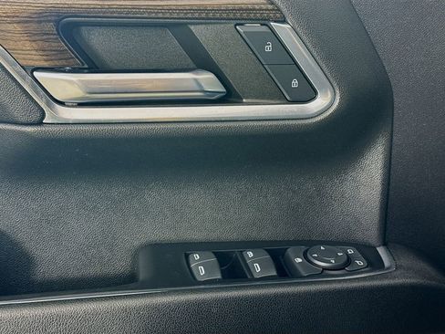 Used 2023 Chevrolet Silverado 1500 LT RWD image 22