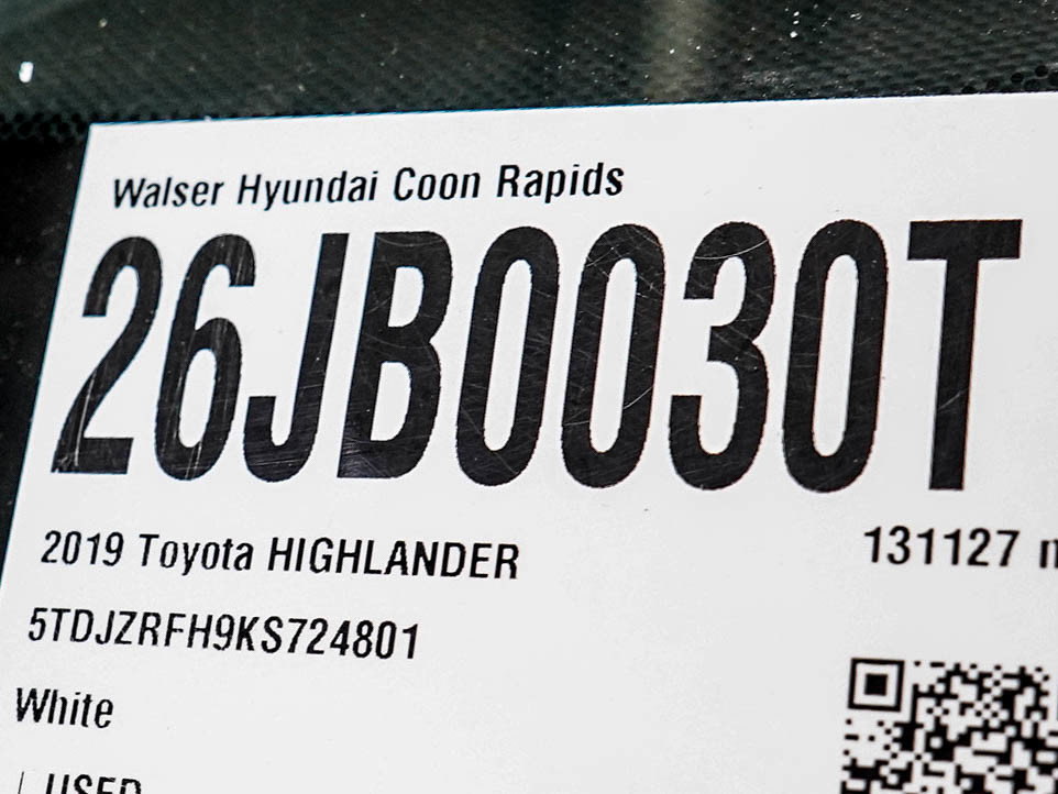 Used 2019 Toyota Highlander XLE AWD/4WD image 31
