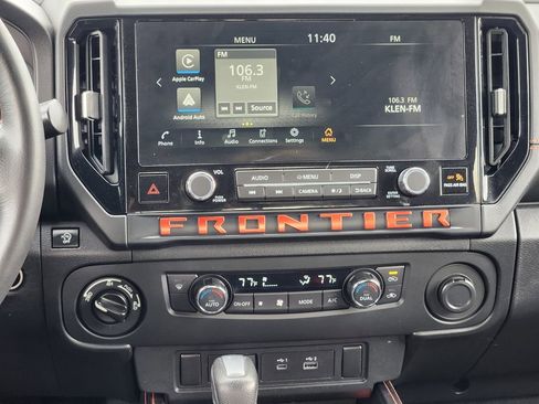 Used 2025 Nissan Frontier PRO-4X image 23