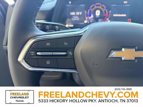 New 2026 Chevrolet Suburban Premier image 25