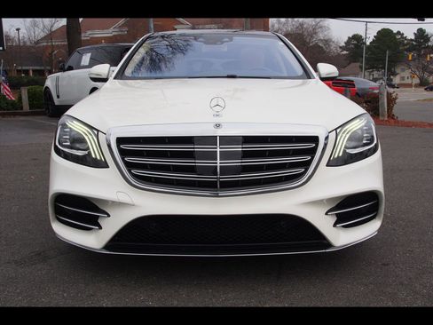 Used 2018 Mercedes-Benz S 560 S 560 w/ AMG Line Exterior image 8