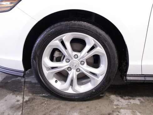 Certified 2024 Honda Accord LX image 12