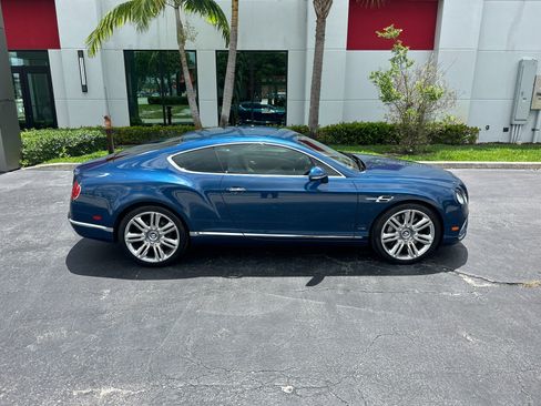 Used 2017 Bentley Continental GT AWD/4WD image 16