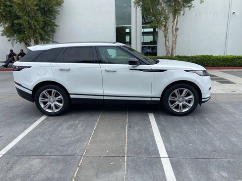 Used 2018 Land Rover Range Rover Velar S AWD/4WD image 4
