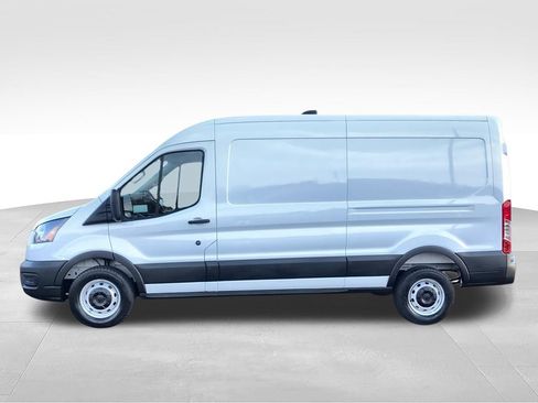 New 2026 Ford Transit 250 148 Medium Roof RWD image 5