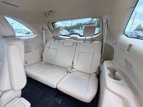 Used 2015 Toyota Highlander Limited w/ Driver Technology Package FWD image 30