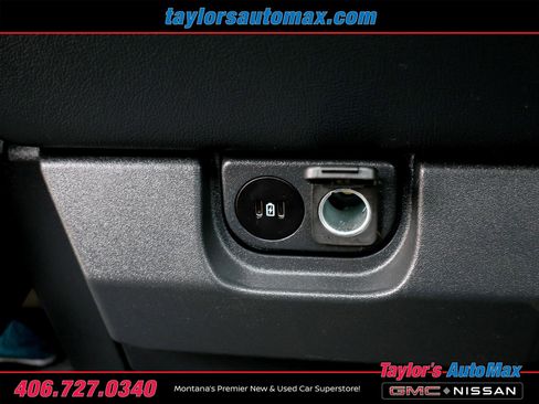 Used 2023 Ford F350 Lariat w/ Sport Appearance Package image 40