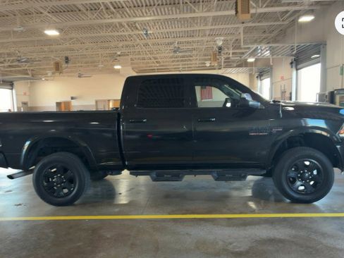Used 2017 RAM 2500 Laramie w/ Sport Appearance Group image 8
