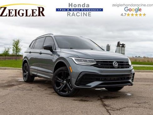 Used 2024 Volkswagen Tiguan SE R-Line AWD/4WD image 1