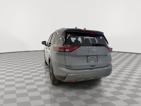 Certified 2025 Nissan Rogue SL w/ Tech Package AWD/4WD image 9