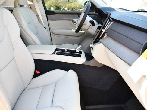 New 2026 Volvo XC90 B6 Ultra w/ Protection Package AWD/4WD image 30