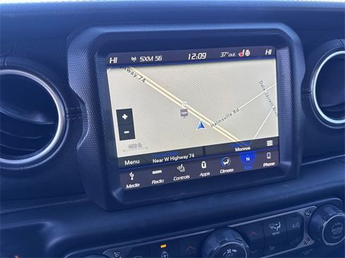 Used 2018 Jeep Wrangler Unlimited Sahara w/ Dual Top Group image 25