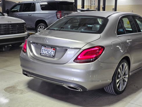 Used 2019 Mercedes-Benz C 300 Sedan image 11