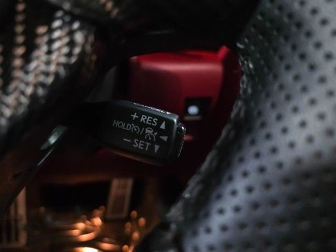 Used 2025 Lexus IS 350 F Sport image 23