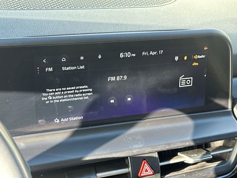 Certified 2024 Kia Seltos S FWD image 12