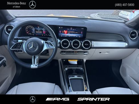New 2026 Mercedes-Benz GLB 250 image 21