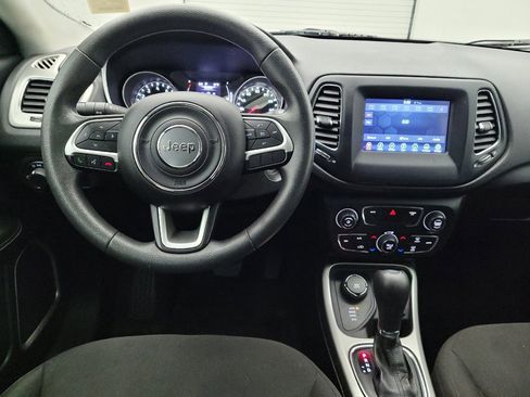 Used 2021 Jeep Compass Sport AWD/4WD image 22