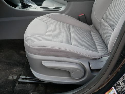 Used 2018 Kia Niro FE FWD image 20