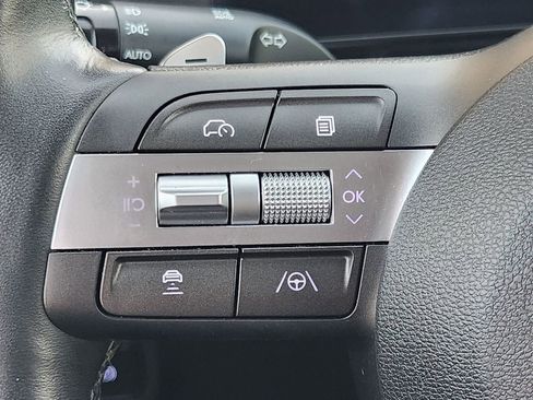 Used 2024 Hyundai Kona Limited FWD image 27