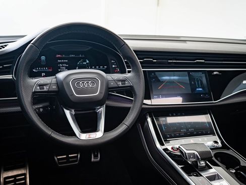 Certified 2024 Audi SQ8 Premium Plus image 4