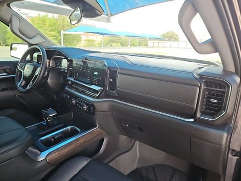 Certified 2023 Chevrolet Silverado 1500 LT AWD/4WD image 22