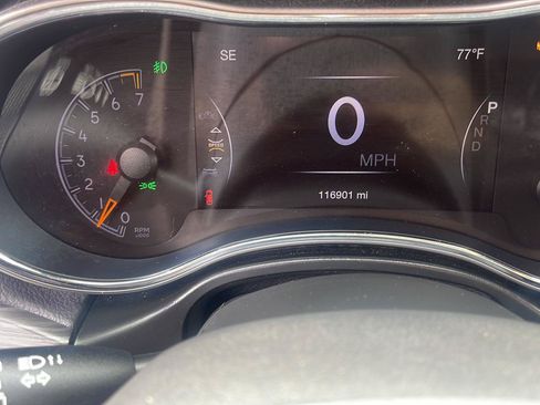 Used 2019 Jeep Grand Cherokee Limited RWD image 19