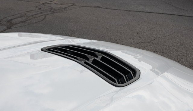 Used 2022 Chevrolet Camaro LT RWD image 10