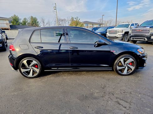 Used 2019 Volkswagen GTI SE image 20