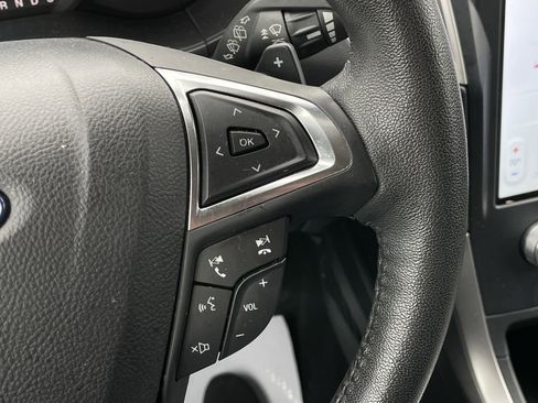 Used 2022 Ford Edge SEL w/ Class II Trailer Tow Package image 19