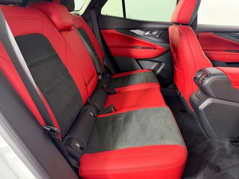 Used 2024 Chevrolet Blazer EV RS AWD/4WD image 31