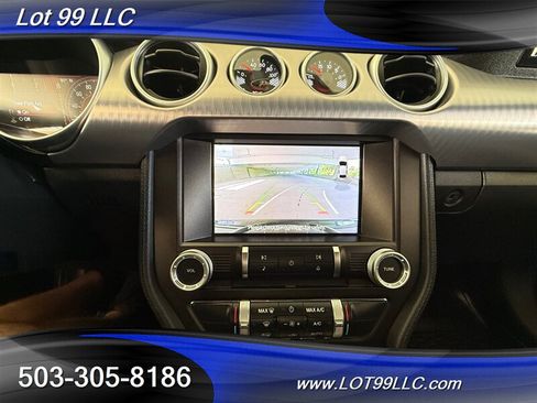 Used 2019 Ford Mustang Bullitt w/ Bullitt Electronics Package RWD image 17