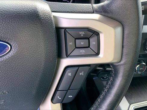 Used 2020 Ford F350 Lariat w/ Lariat Ultimate Package image 23