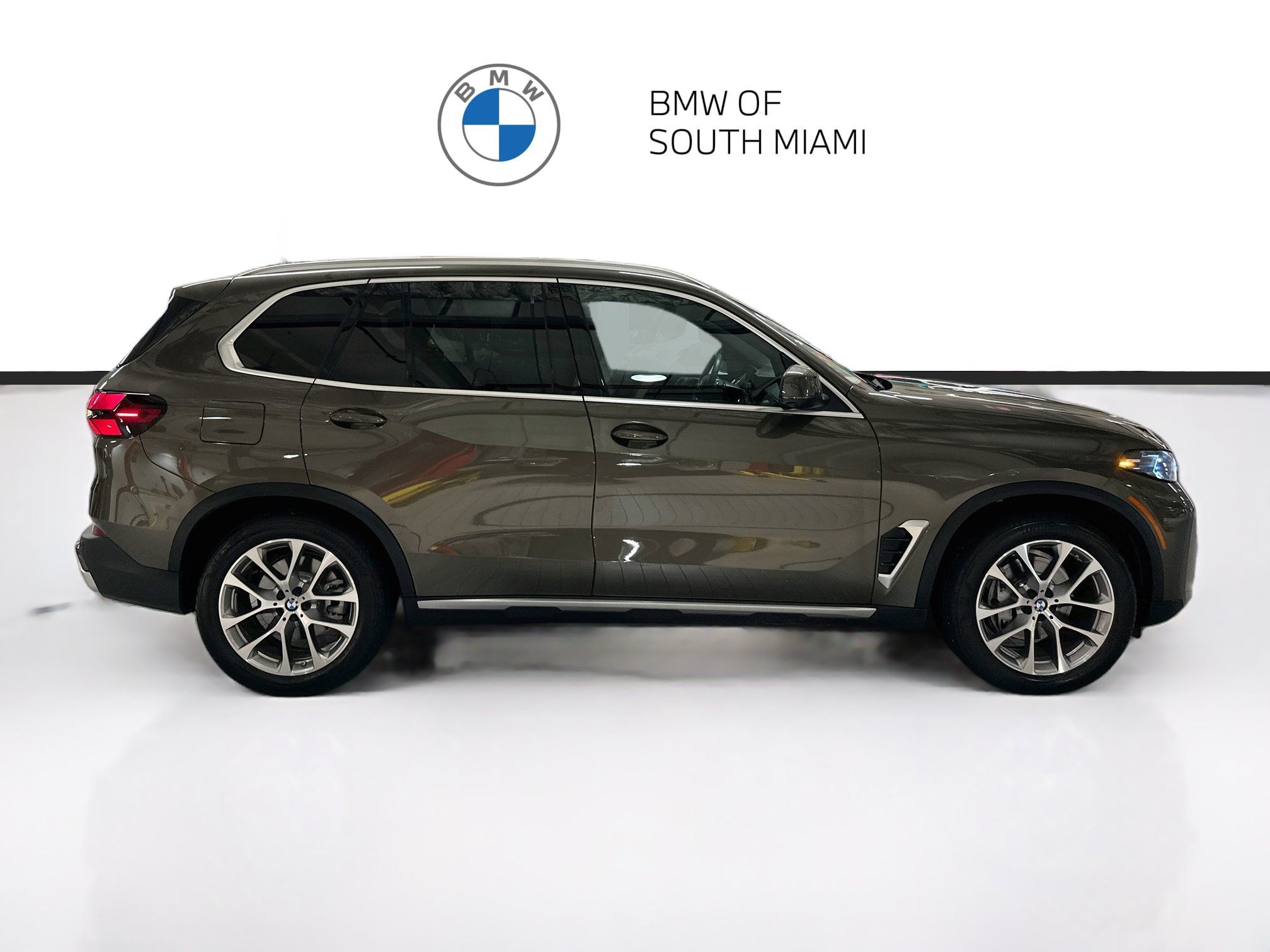 Certified 2026 BMW X5 xDrive40i AWD/4WD image 8