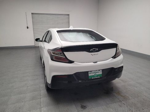 Used 2018 Chevrolet Volt Premier w/ Driver Confidence Package FWD image 6
