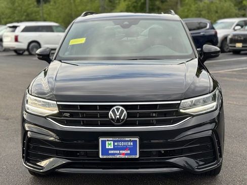 Used 2023 Volkswagen Tiguan SE R-Line AWD/4WD image 2