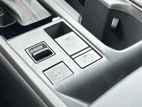 New 2026 Nissan Sentra SR w/ Floor Mat Package FWD image 38