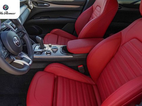 New 2025 Alfa Romeo Stelvio Sprint w/ Veloce Package AWD/4WD image 10