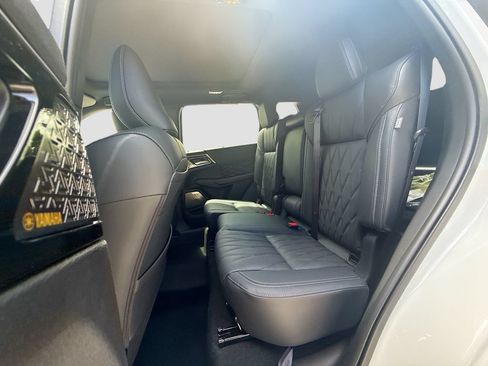 New 2026 Mitsubishi Outlander SEL FWD image 26