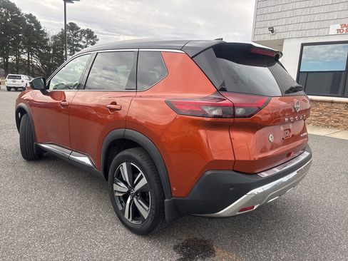 Used 2023 Nissan Rogue Platinum w/ Platinum Premium Package image 6