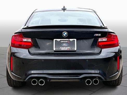 Used 2017 BMW M2 image 5