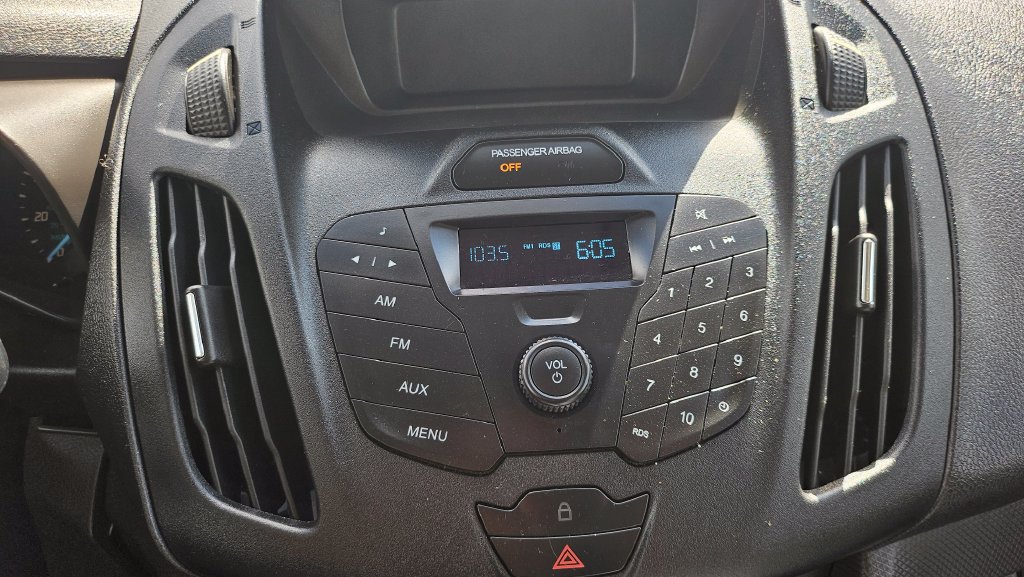 Used 2015 Ford Transit Connect XL FWD image 30