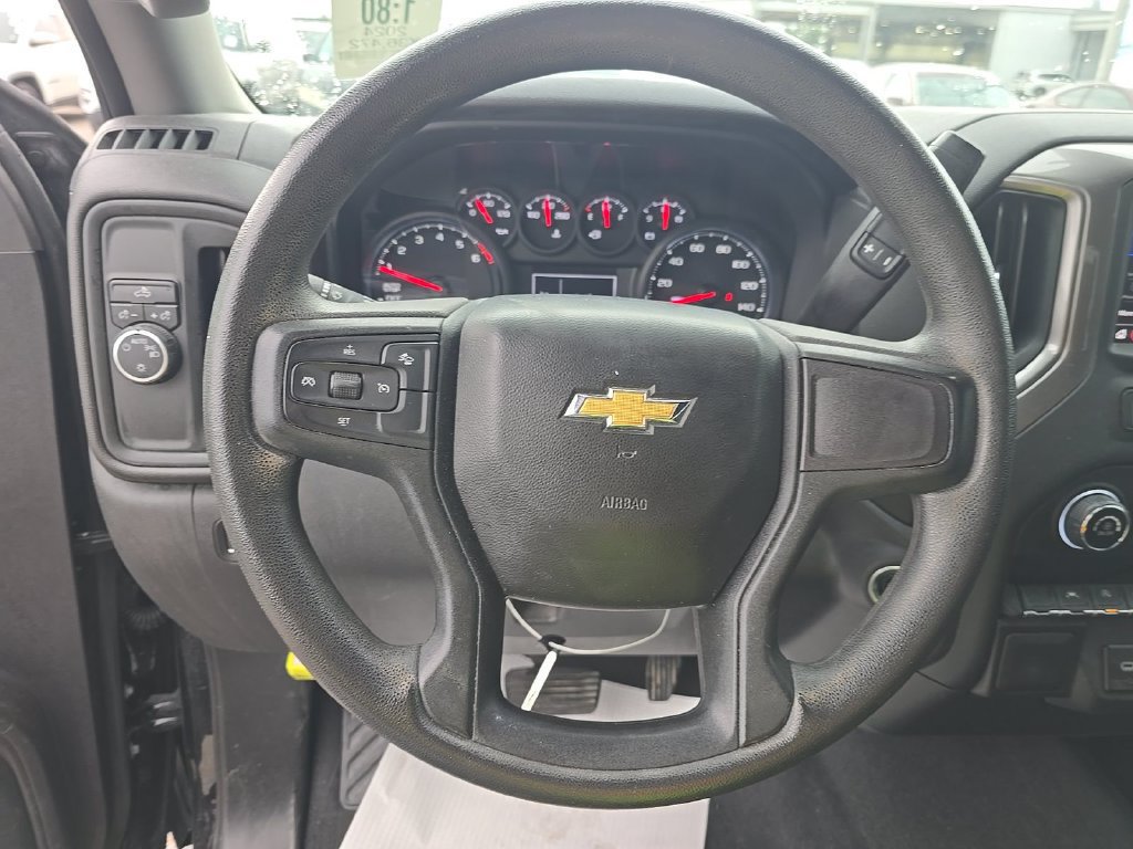 Used 2024 Chevrolet Silverado 1500 Custom RWD image 10