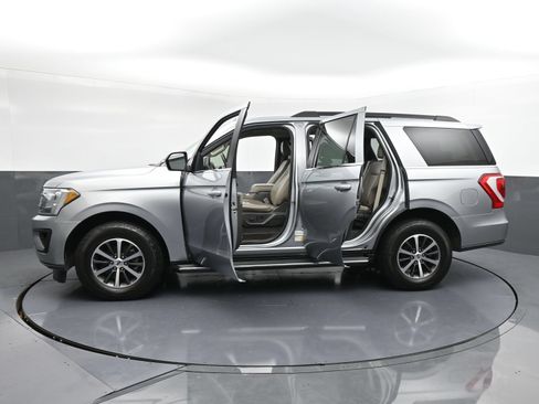 Used 2021 Ford Expedition XLT RWD image 42