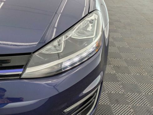 Used 2019 Volkswagen e-Golf SE w/ Driver Assistance Package FWD image 10