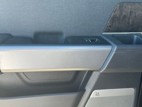 Used 2023 Ford F250 Lariat w/ Lariat Ultimate Package image 19