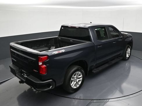 Used 2024 Chevrolet Silverado 1500 RST AWD/4WD image 16