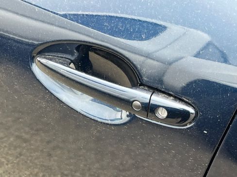 Used 2018 MAZDA MAZDA3 Touring image 7