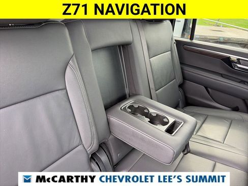 Certified 2025 Chevrolet Suburban Z71 AWD/4WD image 40