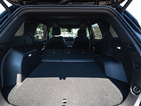 New 2025 Chevrolet Equinox LT w/ Convenience Package II image 23